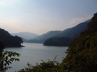 奥多摩湖の風景
